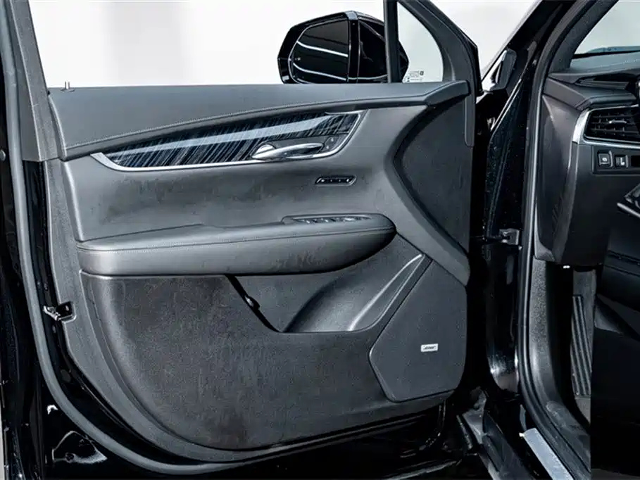 CADILLAC XT6 2022