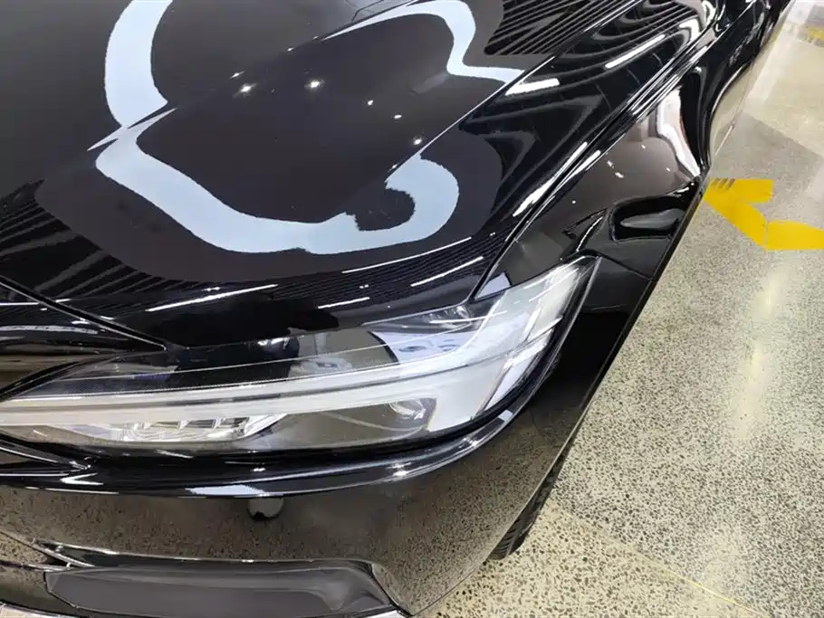 VOLVO S90 2022