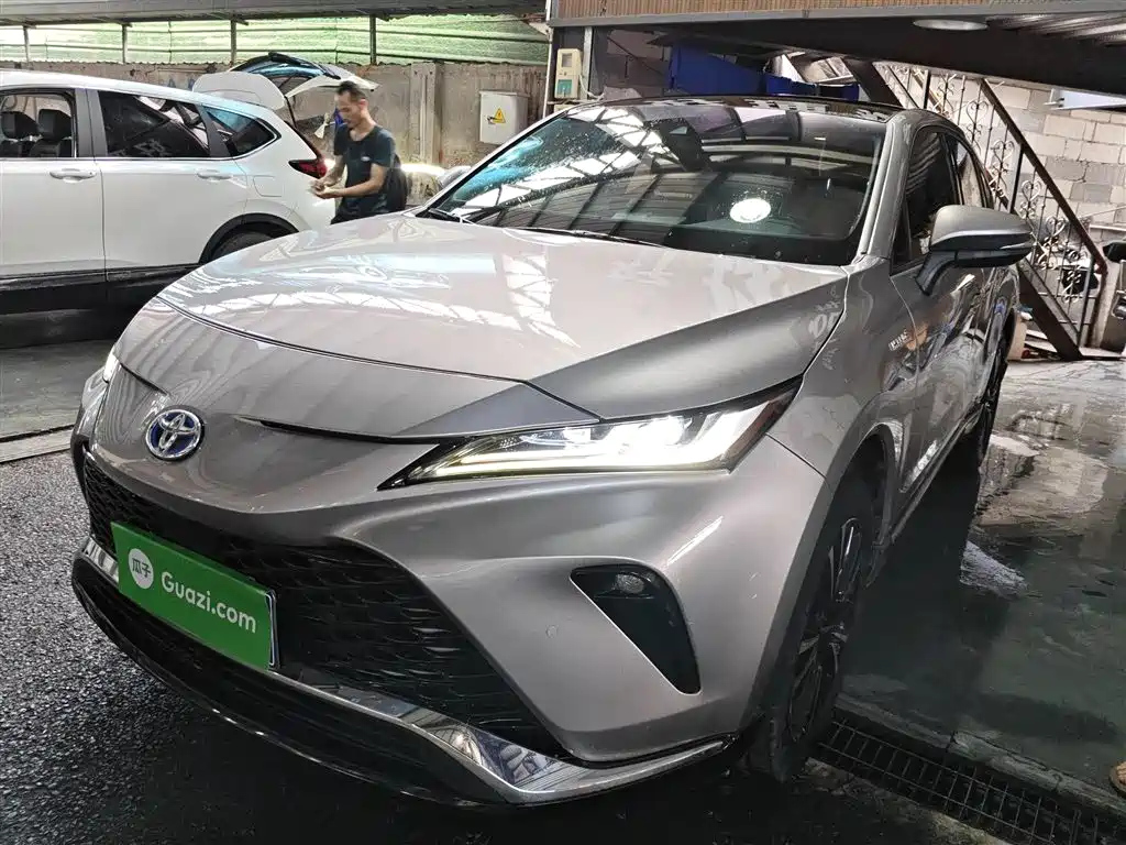 TOYOTA VENZA 2022