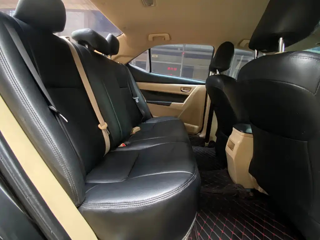 TOYOTA COROLLA 2014
