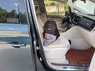 TRUMPCHI M8  2018 YEAR 320T PREMIUM EDITION 2018