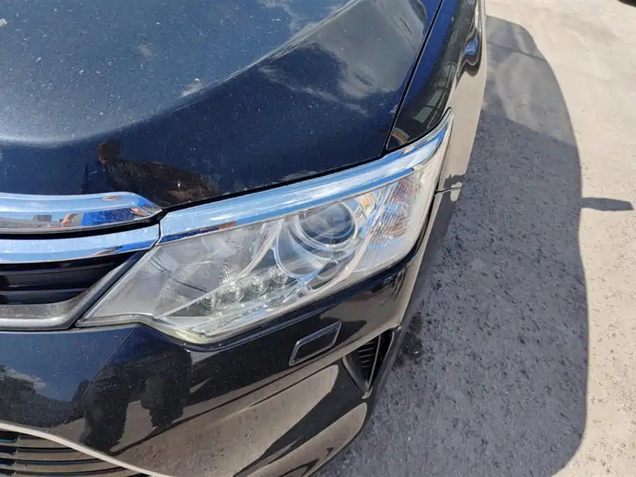 TOYOTA CAMRY 2016