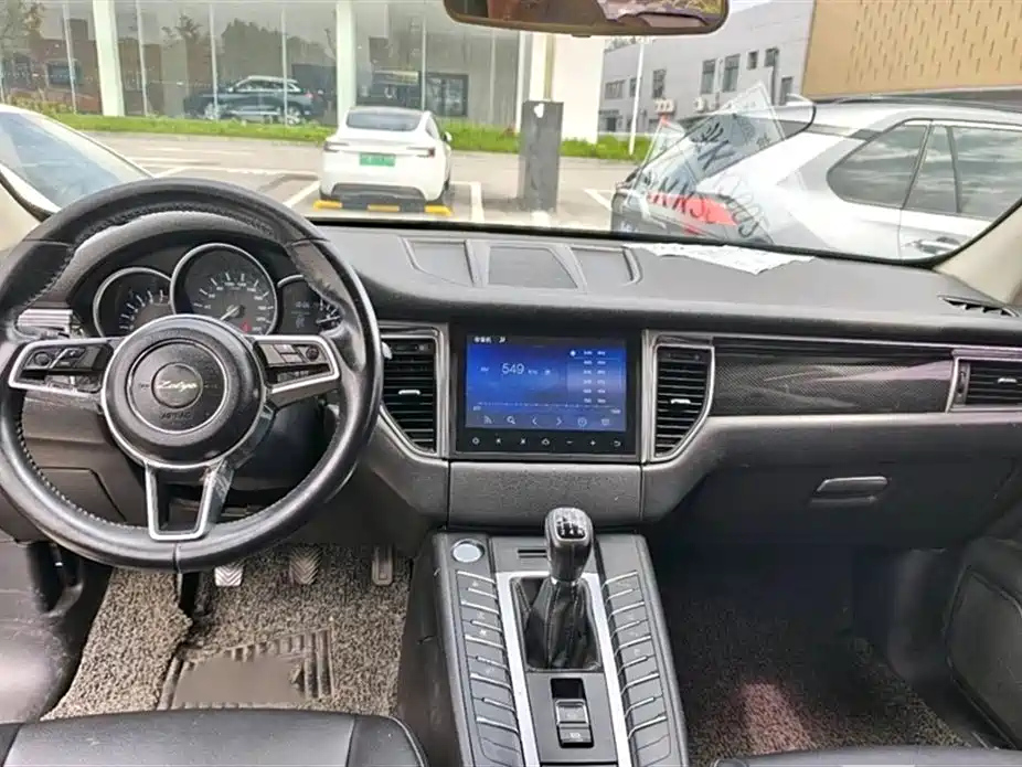 ZOTYE SR9 2017