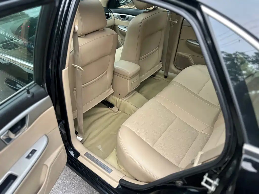 BUICK EXCELLE 2011