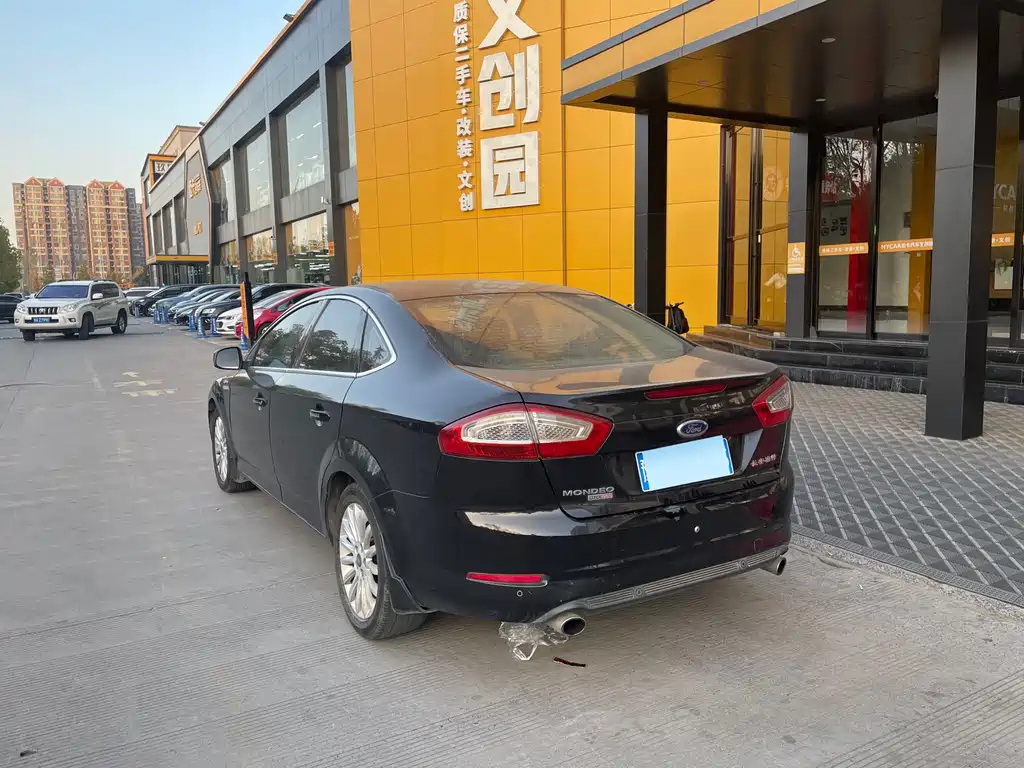 FORD MONDEO - WINNER 2011