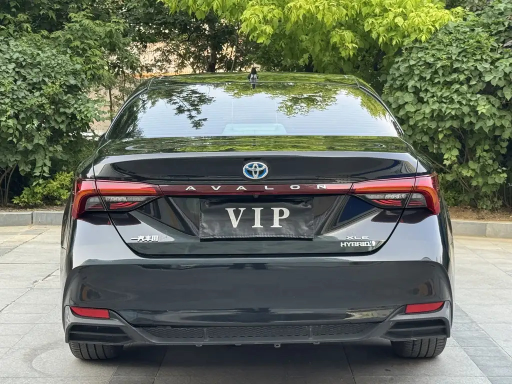TOYOTA AVALON 2019