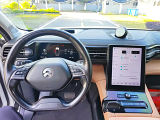 NIO ES8  2020 YEAR 485KM  SEATS EDITION 2020