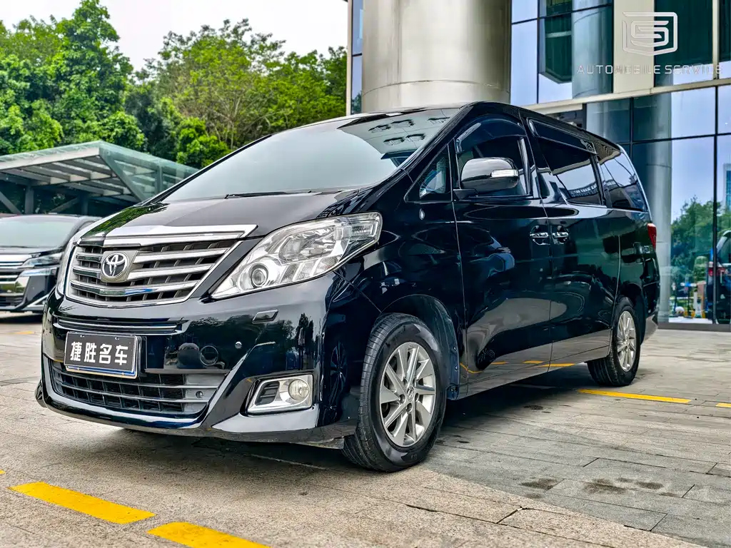 TOYOTA ALPHARD 2012