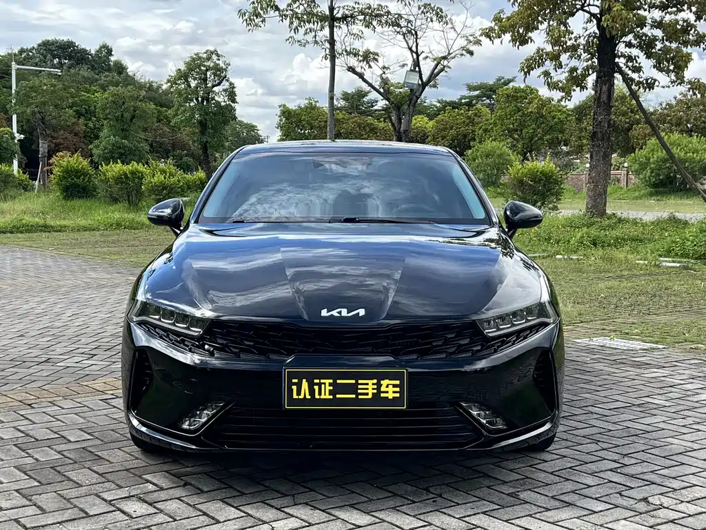 KIA K5 2021