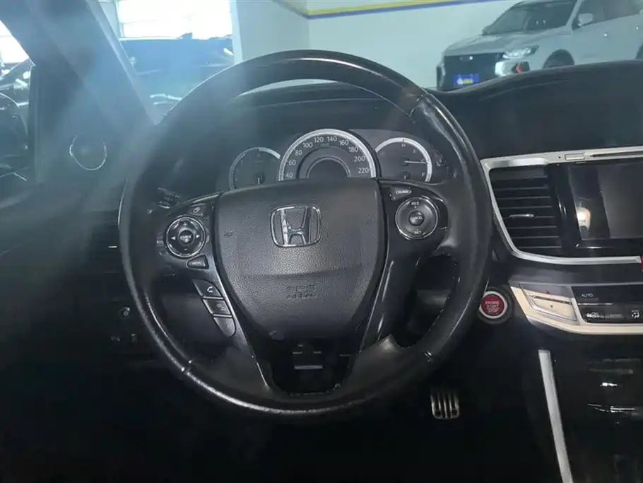 HONDA ACCORD 2015