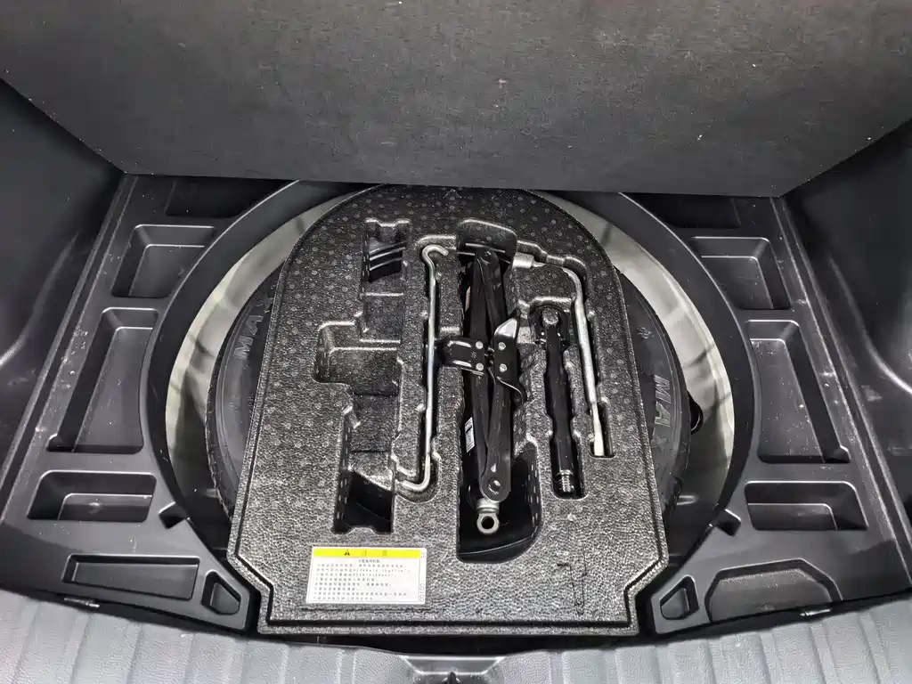 TOYOTA FRONTLANDER 2022