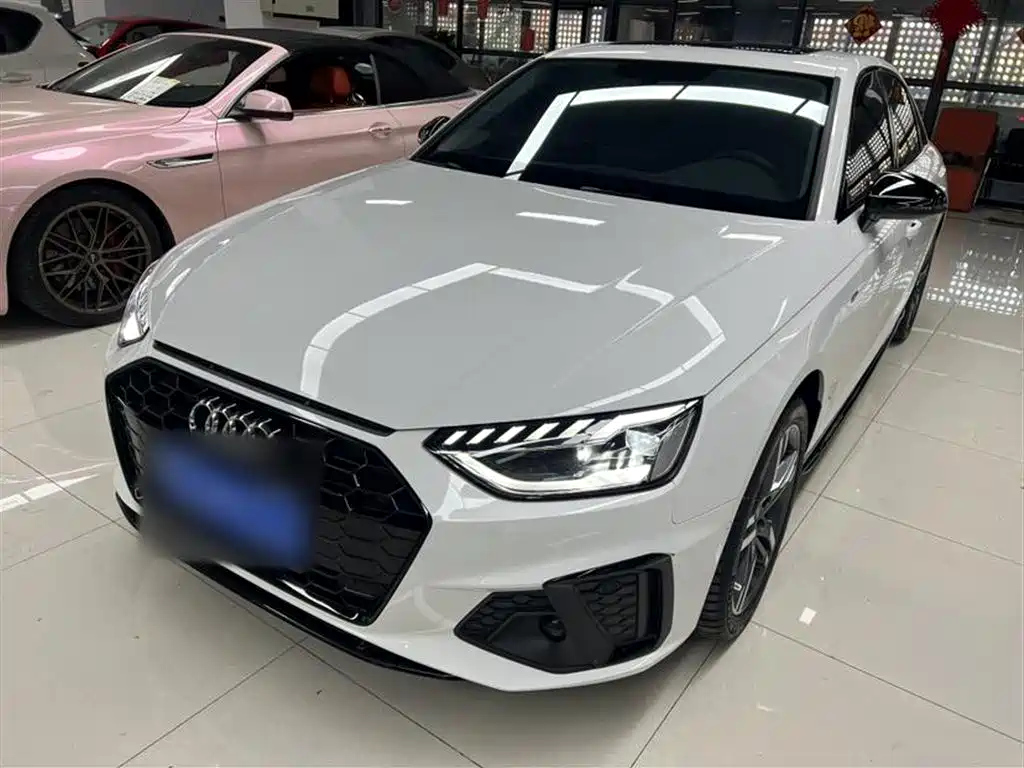 AUDI A4L 2022