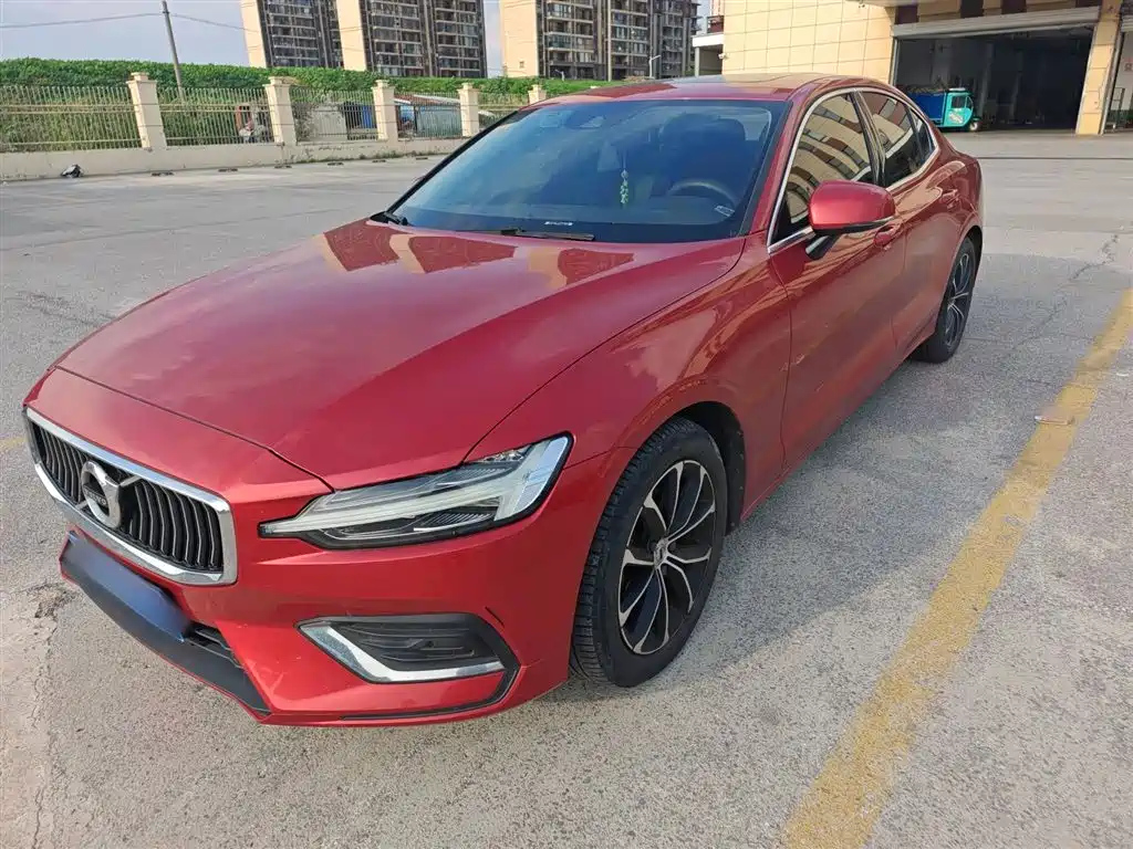 VOLVO S60 2020