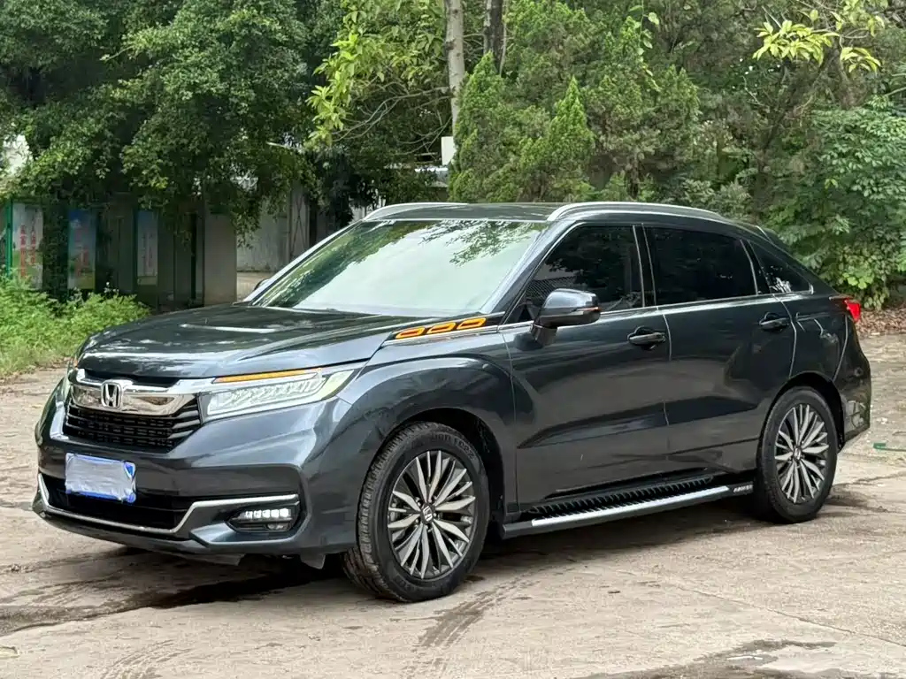 HONDA AVANCIER 2020