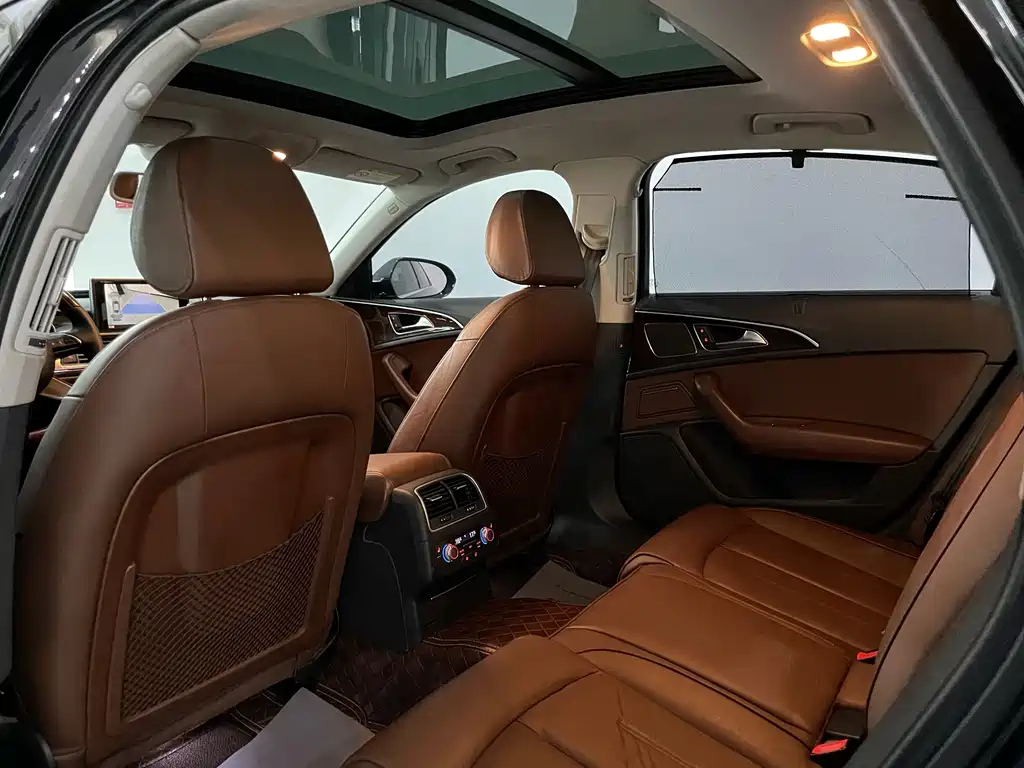 AUDI A6L 2015