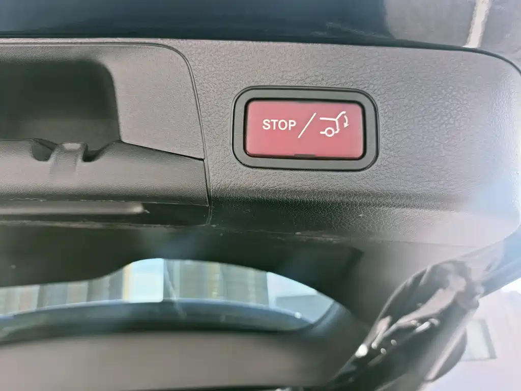 MERCEDES BENZ GLB 2022