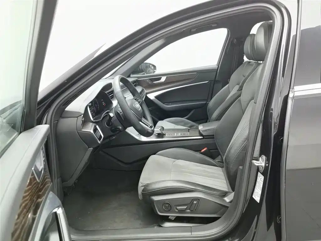 AUDI A6L 2019