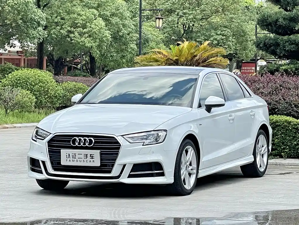 AUDI A3 2018