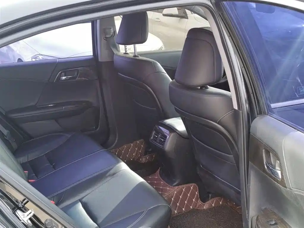 HONDA ACCORD 2015