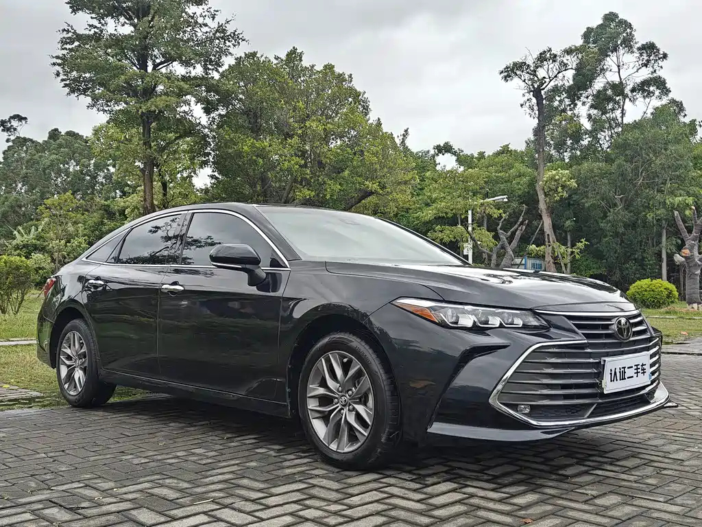 TOYOTA AVALON 2019