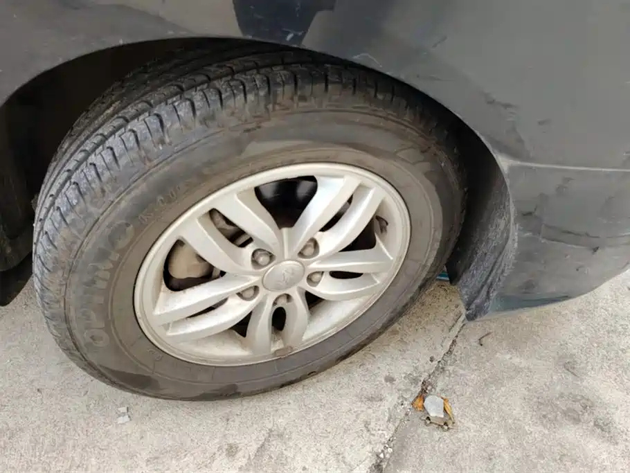 HYUNDAI CELESTA 2011