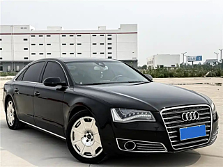AUDI A8  2013