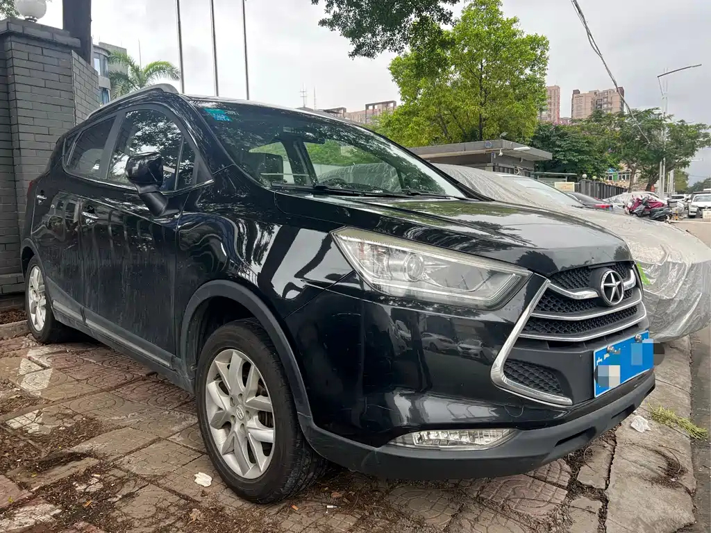 JAC REFINE S3 2014