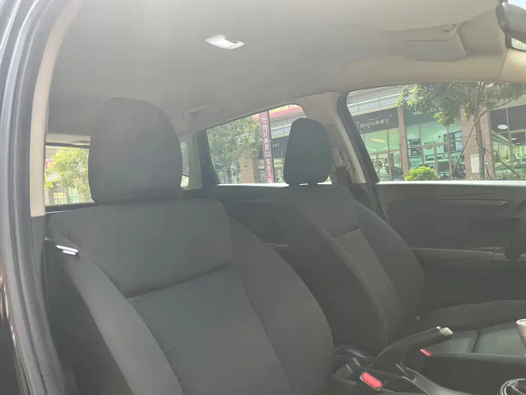 HONDA FIT 2016