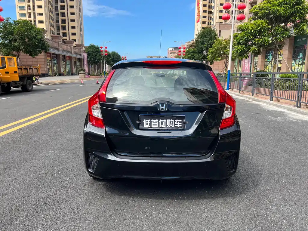 HONDA FIT 2016