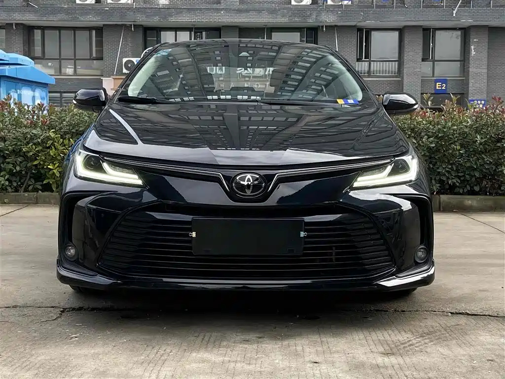 TOYOTA COROLLA 2020