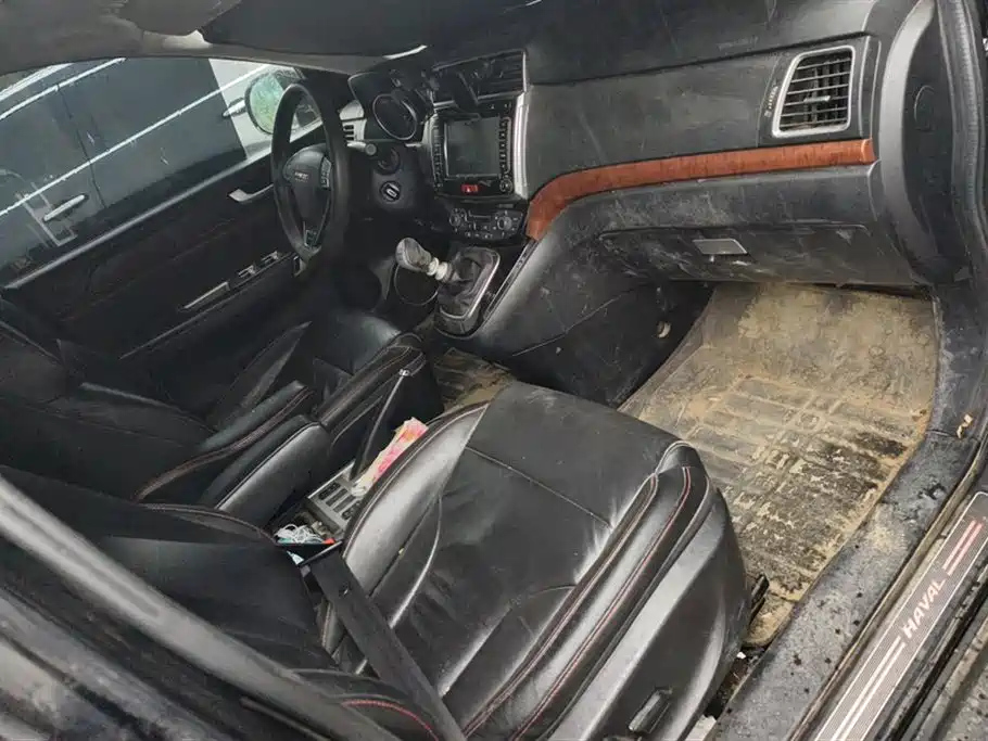 HAVAL H6 2015