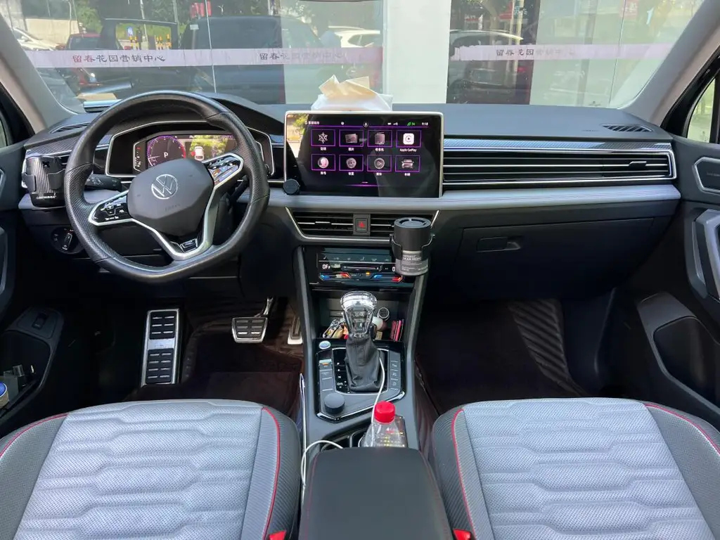 VOLKSWAGEN TIGUAN L 2023