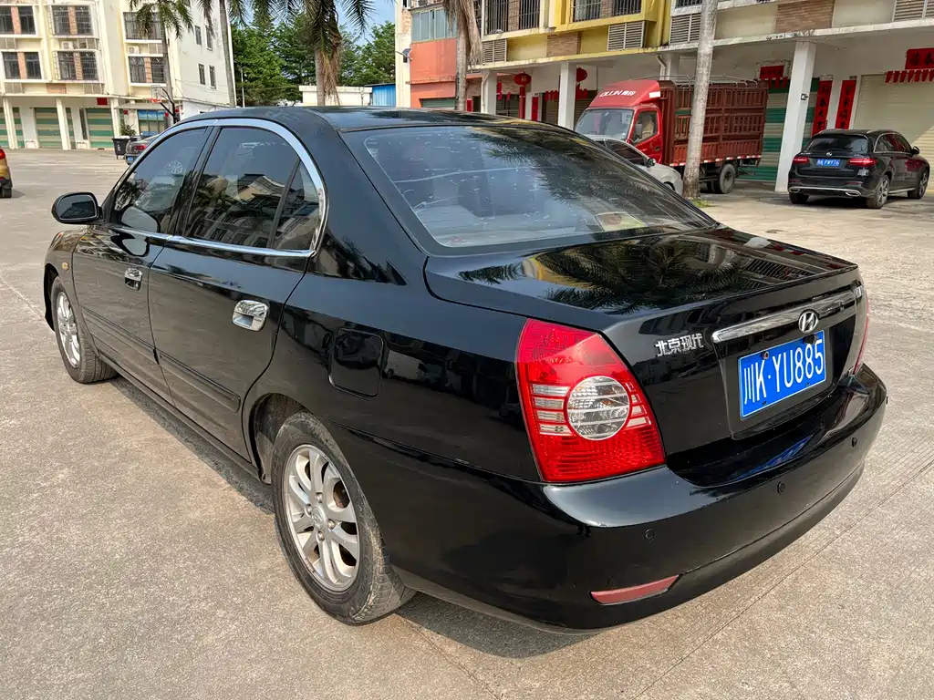 HYUNDAI ELANTRA 2010