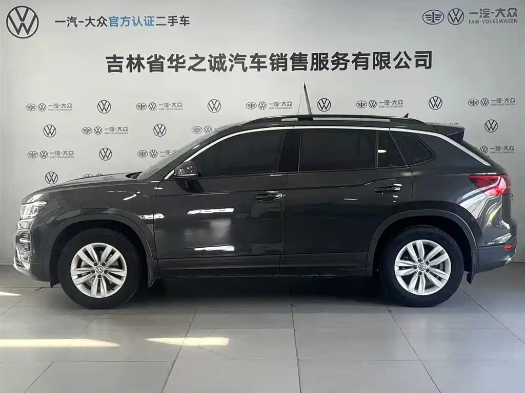 VOLKSWAGEN TAYRON 2021