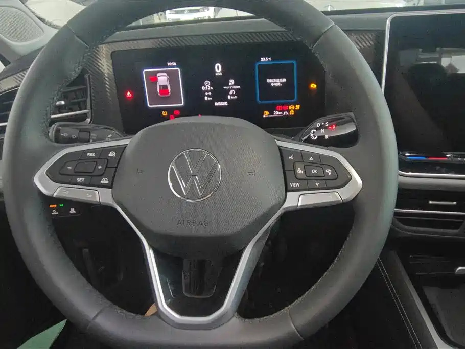 VOLKSWAGEN MAGOTAN 2024