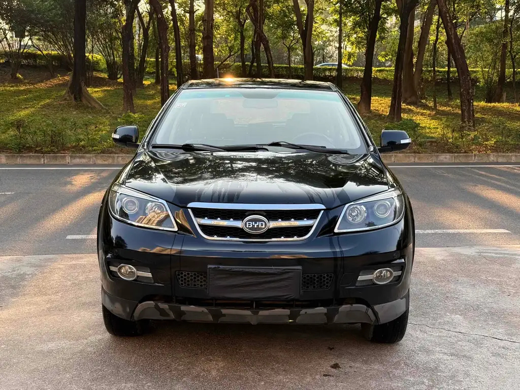 BYD S6 2014