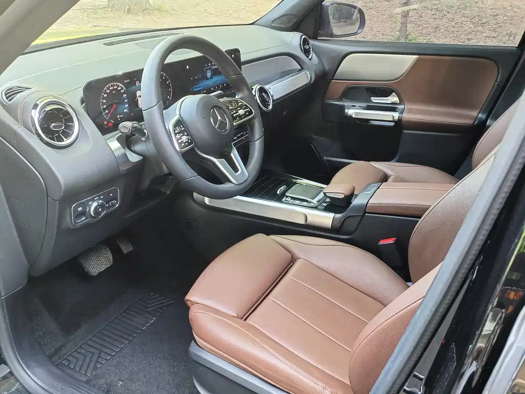 MERCEDES BENZ GLB 2020