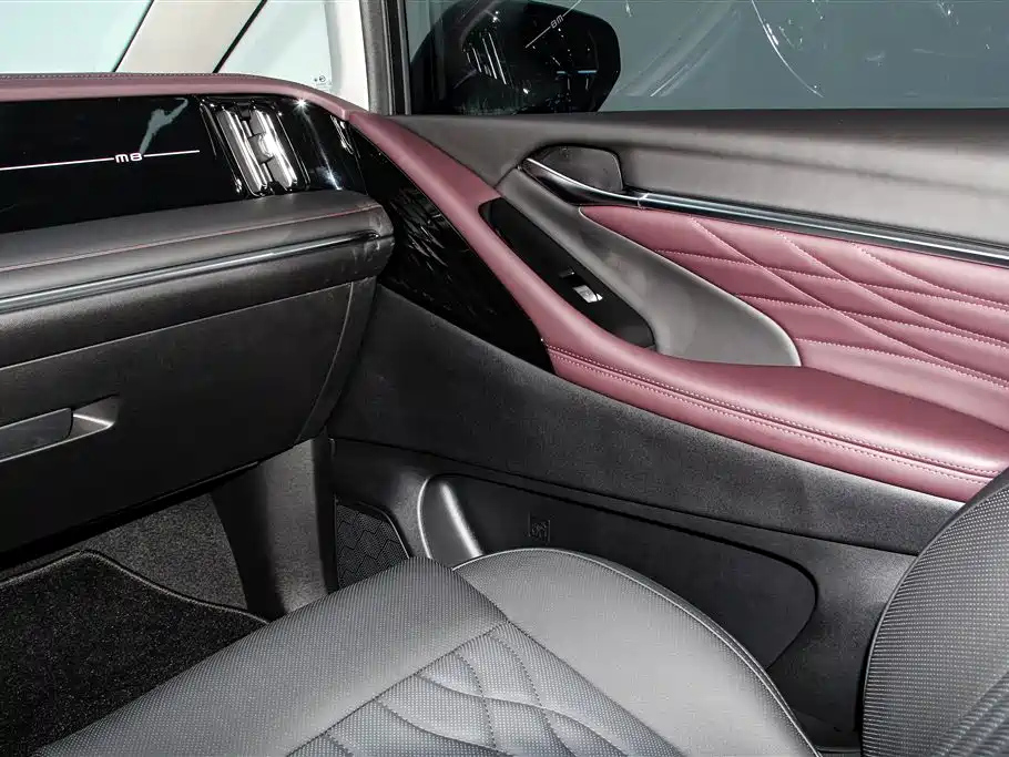 TRUMPCHI M8 2024