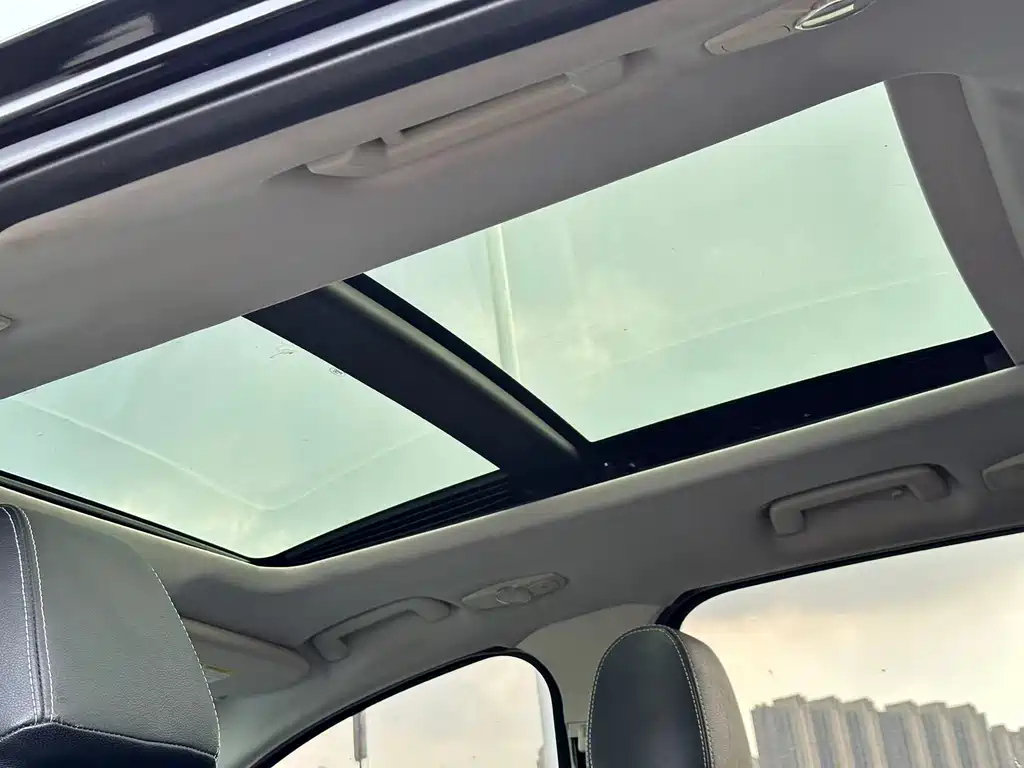 FORD ESCAPE 2015