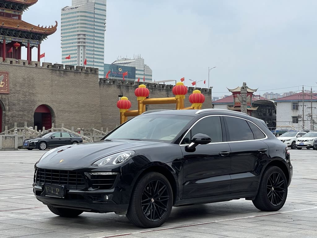 PORSCHE MACAN 2014