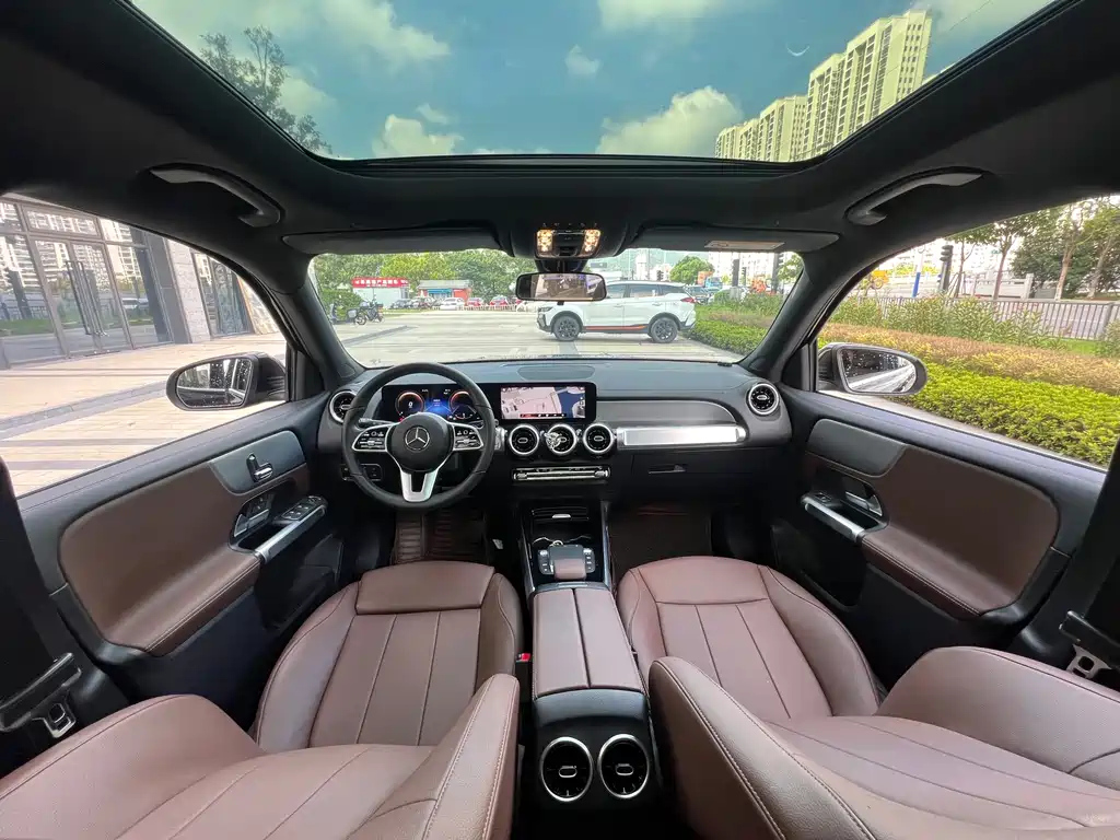 MERCEDES BENZ GLB 2022