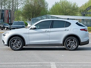 Заказать ALFAROMEO STELVIO STELVIO