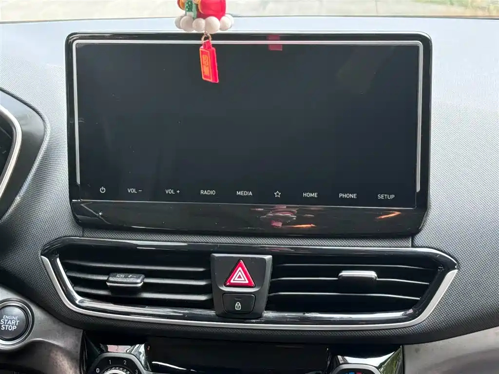 HYUNDAI LAFESTA 2019