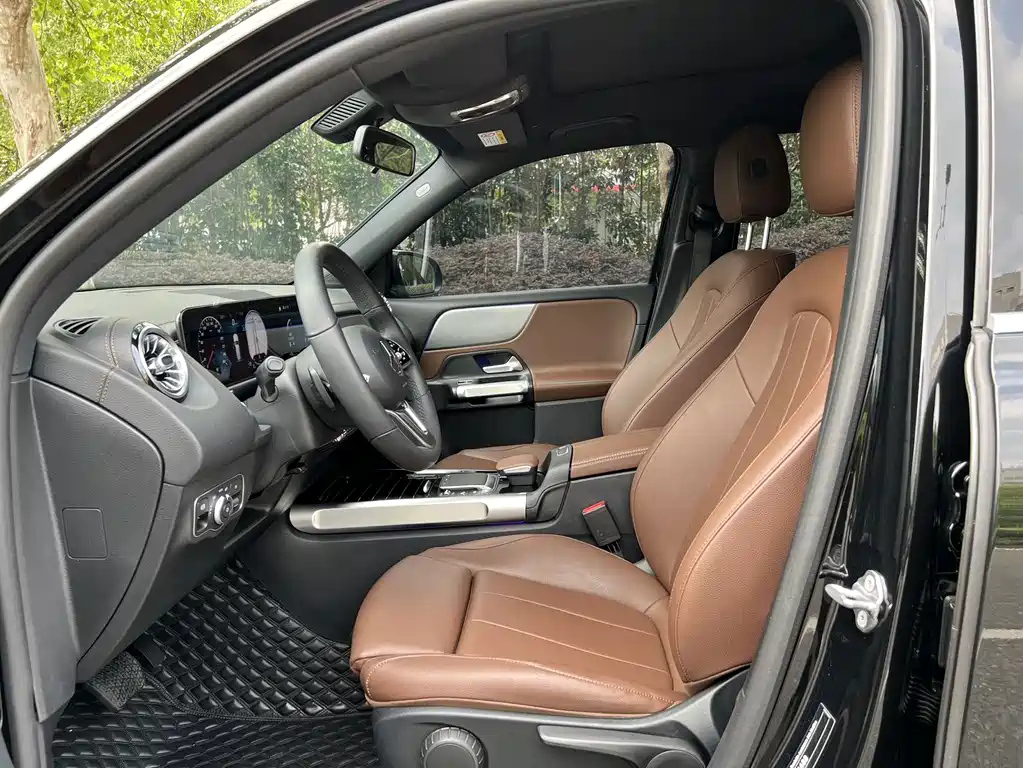 MERCEDES BENZ GLB 2022