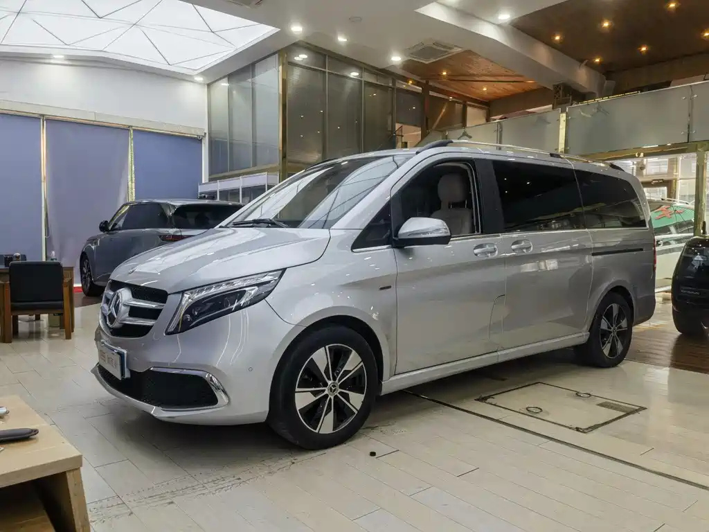 MERCEDES BENZ V-CLASS 2020