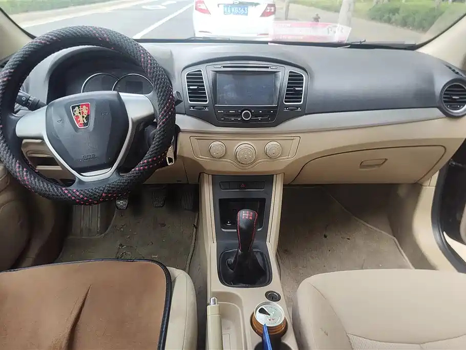 ROEWE 350 2015