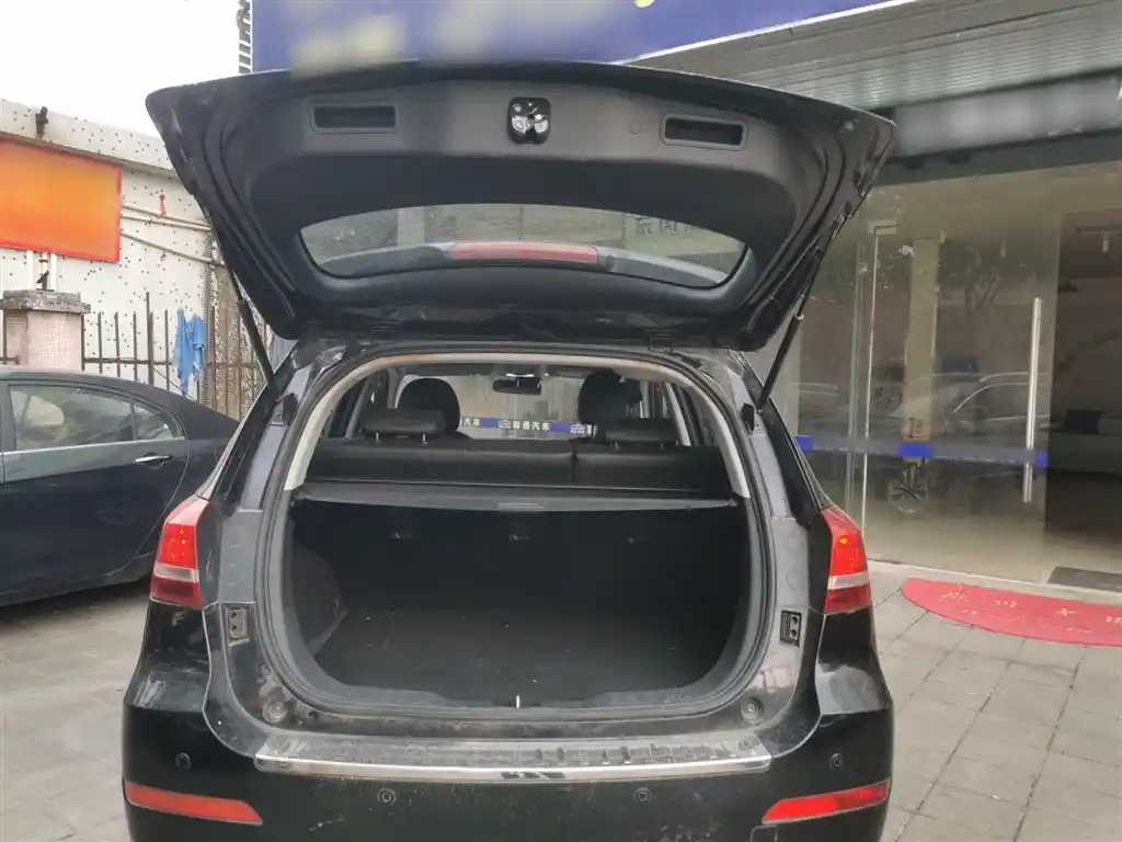 HAVAL H2 2014
