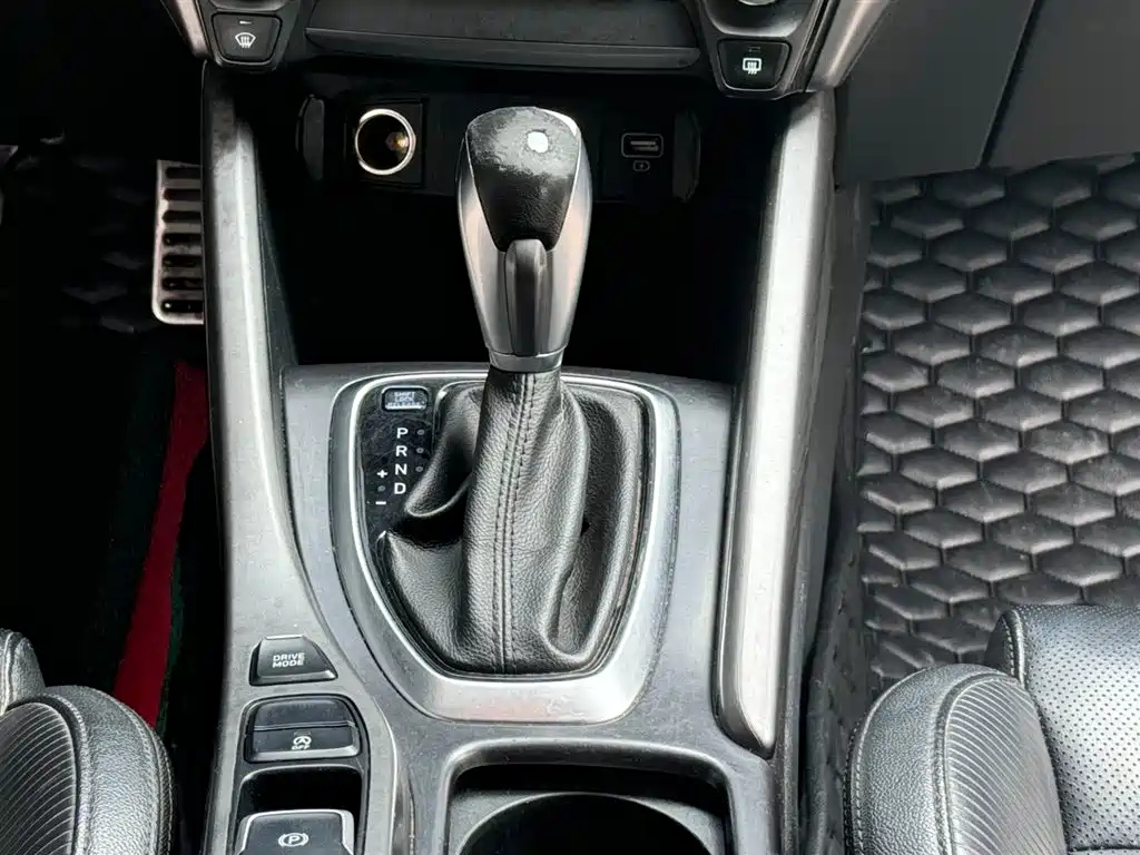 HYUNDAI LAFESTA 2019