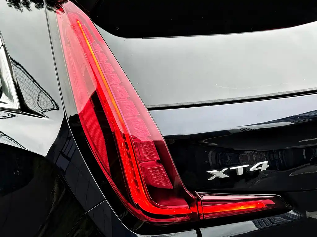 CADILLAC XT4 2020