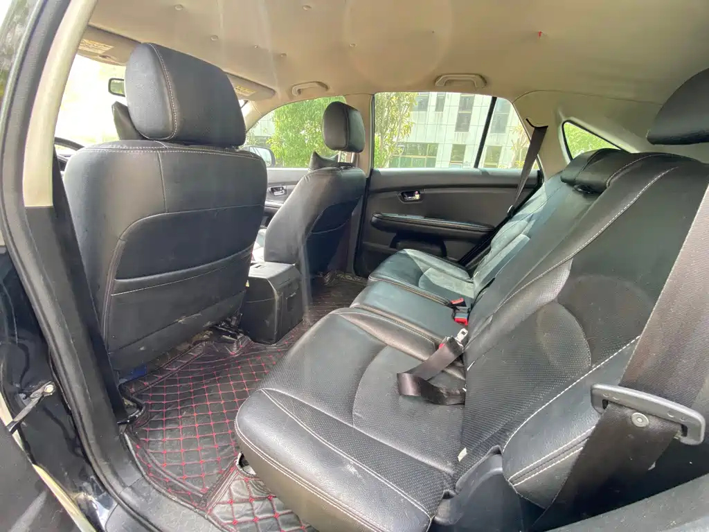 BYD S6 2014